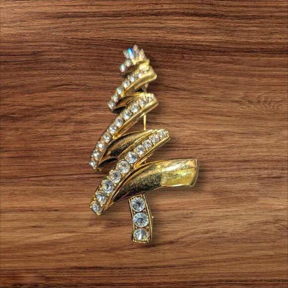Monet Gold-Tone Christmas Tree Brooch With Clear Rhinestones Festive Spiral  3" - Picture 1 of 6